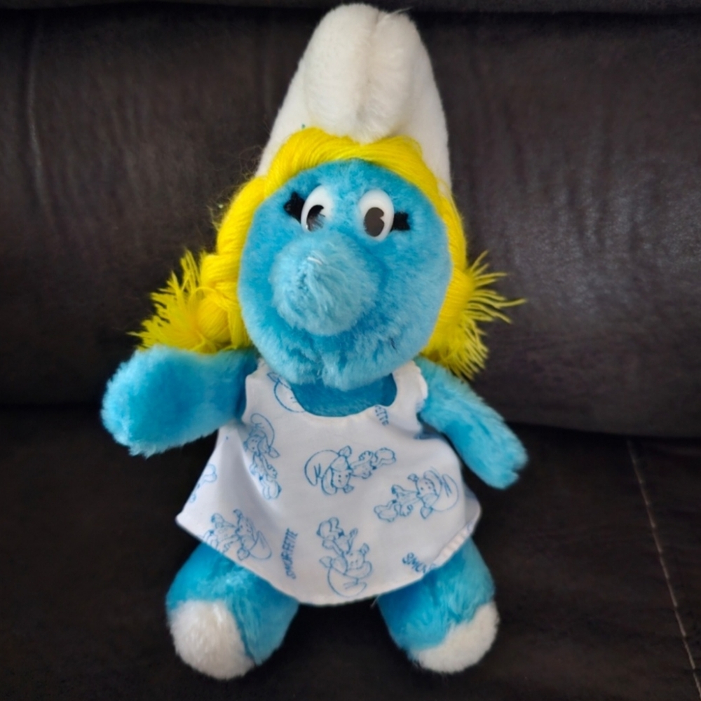 Vintage 1981 Wallace Berrie & Co  Smurfs Smurfette Plush Stuffed 8" Toy